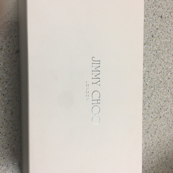 Jimmy Choo - Picture 3 of 4